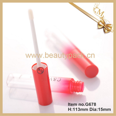 供應(yīng)漸變噴鍍時尚簡約唇彩管G678 優(yōu)質(zhì)化妝品包裝解決方案
